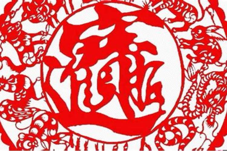 属蛇人2025搬家吉日