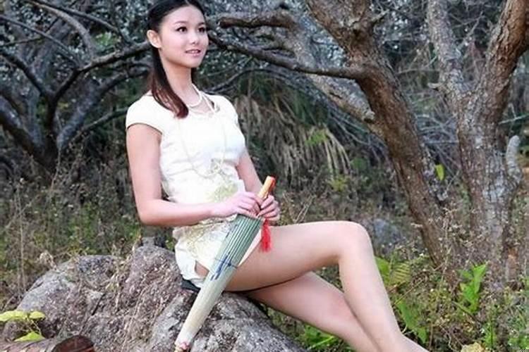 人缘超好的星座女