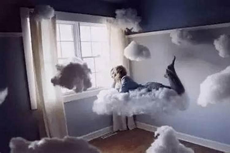 你做过最奇葩的梦境是什么意思