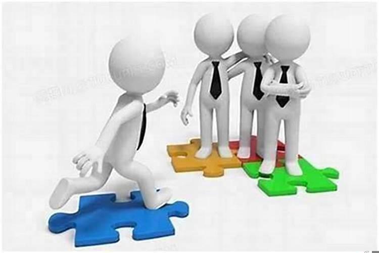 你的上司是个小人怎么办?