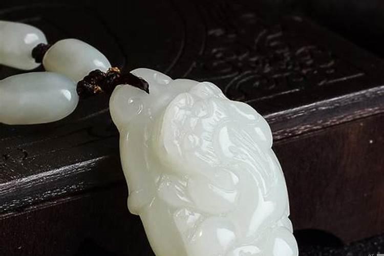 招财貔貅怎么佩戴