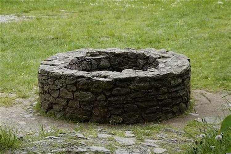 经常梦见水井是什么意思