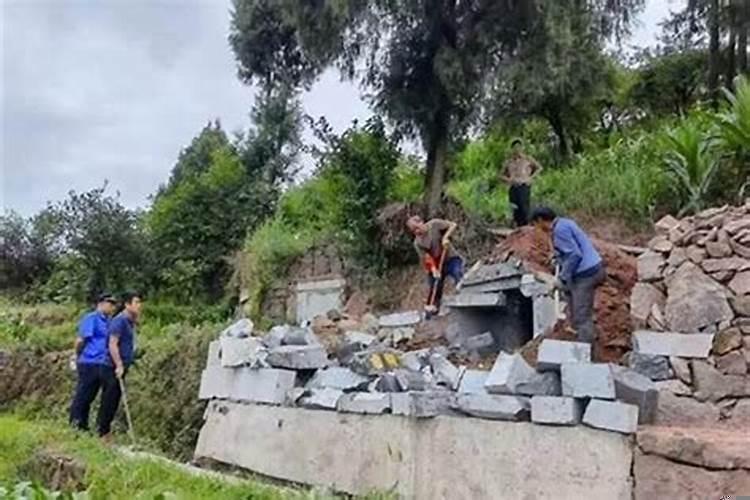 坟墓重新维修事项