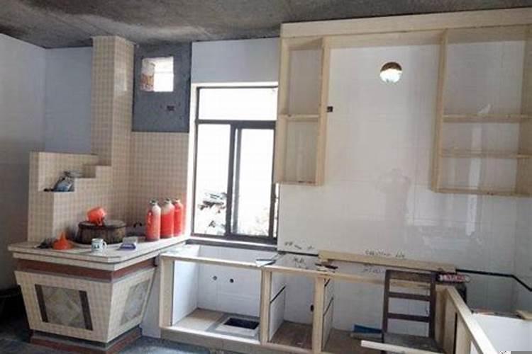 农村房屋前面单独建厨房