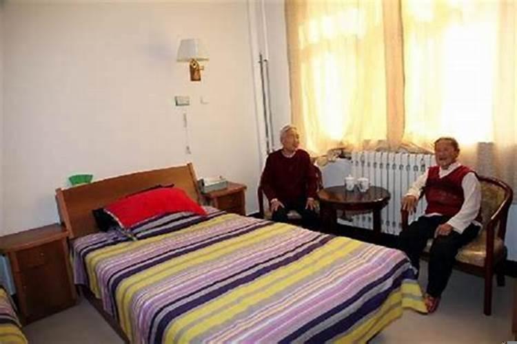 老人房间味道怎么去除