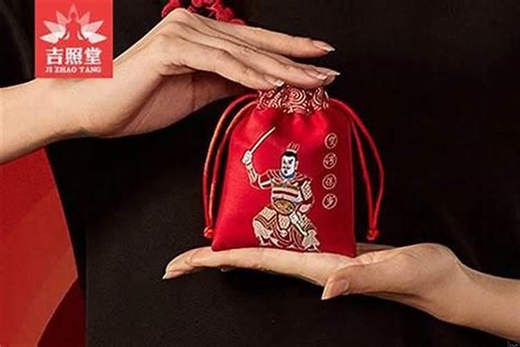 犯太岁戴啥能化解？害太岁戴什么首饰