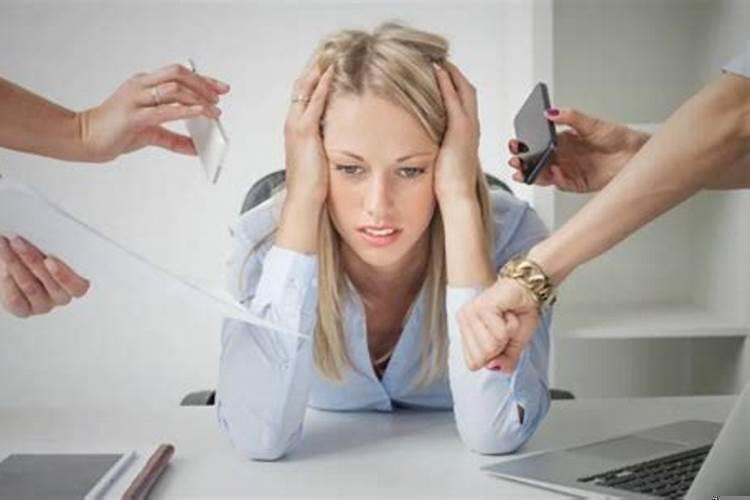 工作干着不顺心你们会辞职吗？事业家庭都不顺怎么办