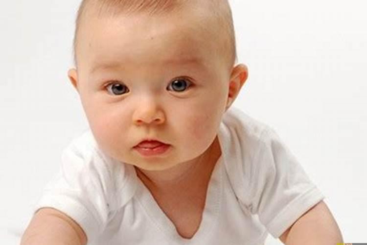 怀孕做梦梦到生的男孩是什么意思