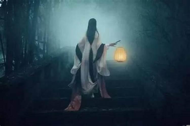 梦见鬼飞走了（梦见红色的水意味着什么）