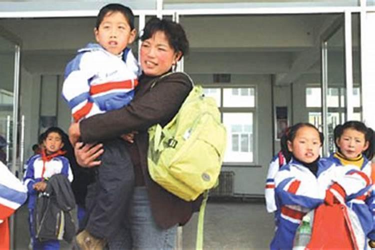 做梦梦见墓地和墓碑（梦见墓地很多墓碑）