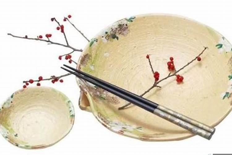 装饰盘子摆放风水作用