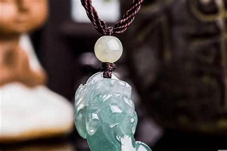 本命年能戴貔貅手链吗？本命年能戴貔貅吗？