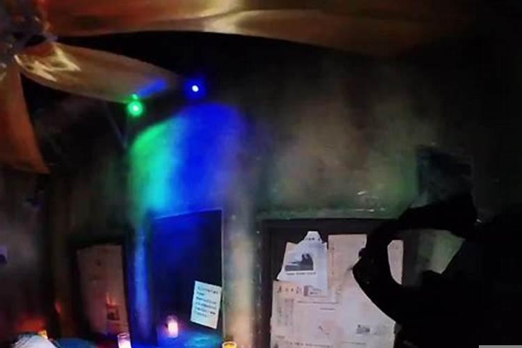 梦境里迷路了,梦见去鬼屋玩是什么意思