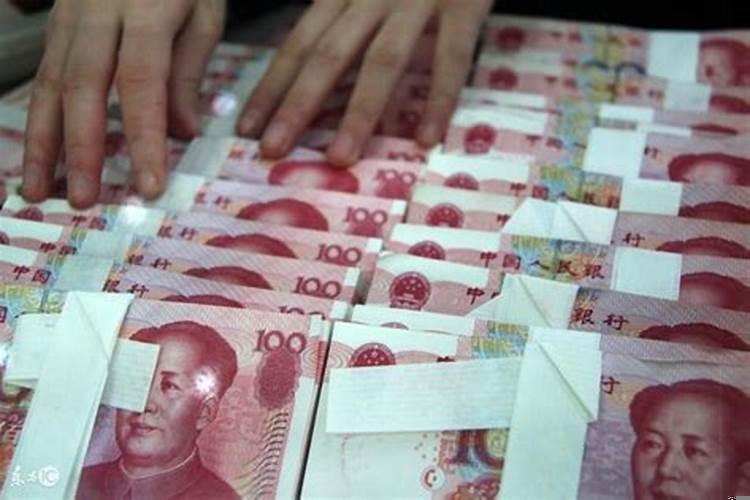 不缺横财不缺钱的4大生肖，贵人运旺的人