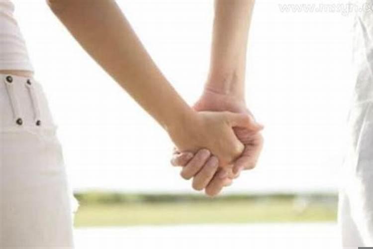 梦见前男友死了是咋回事，老梦见死去的前男友是什么意思