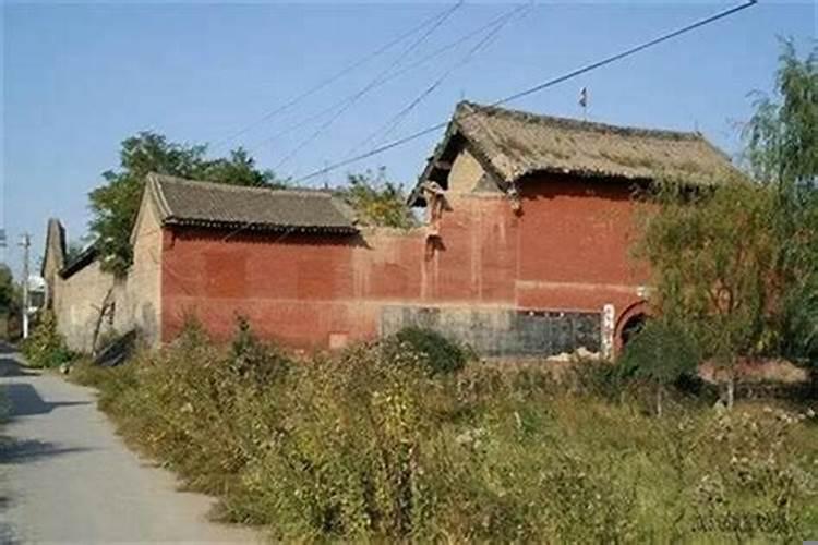 寺庙旁边的房子风水好吗