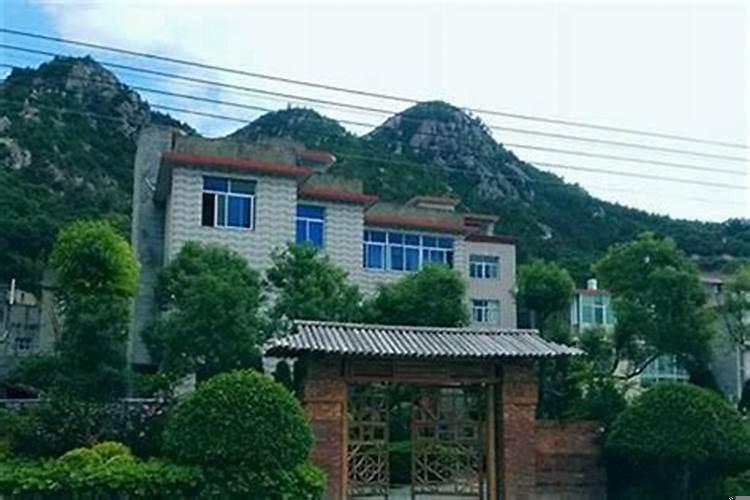 河边的房子好吗