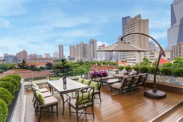 带露台的房子都是顶楼吗