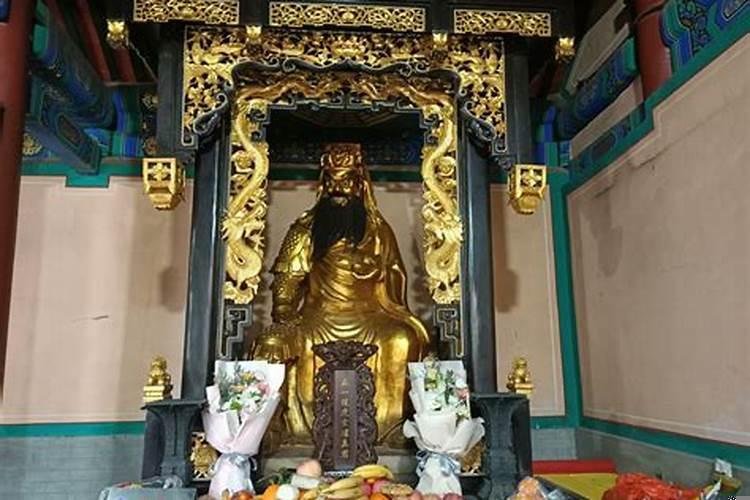 家里只供奉财神好吗