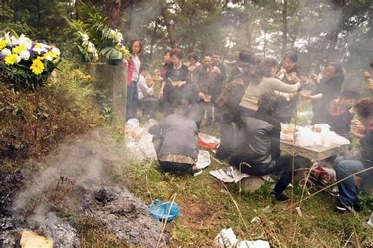 百天上坟必须是100天吗