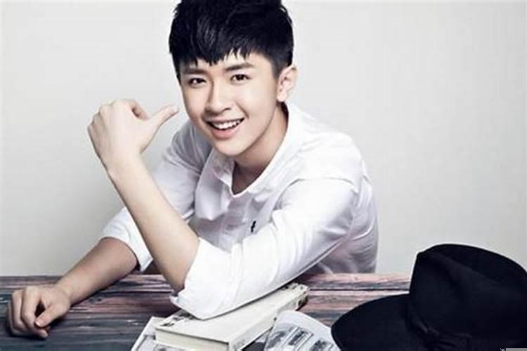 颜值爆表的星座男