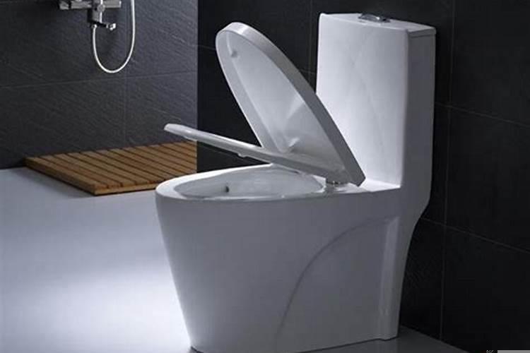 梦见马桶往外冒脏水