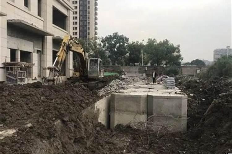 小高层化粪池一般设在什么地方