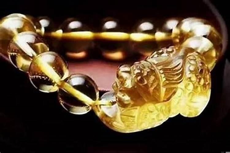 2021年属鼠可以穿红色吗