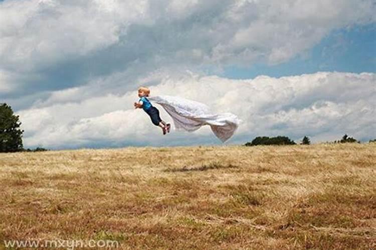 做梦自己会飞了什么意思