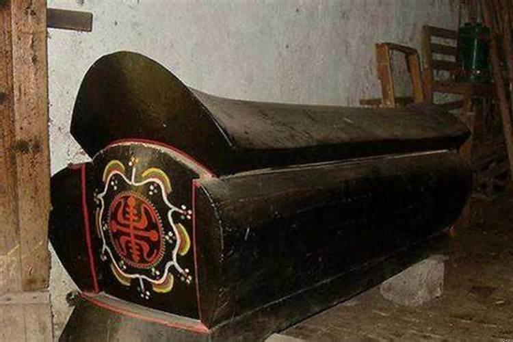 梦见新棺材盖子打开的是什么预兆