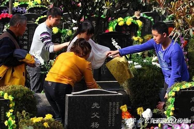 人死后为什么要上坟