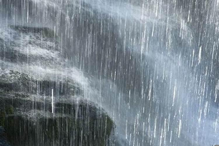 看房子下雨好不好