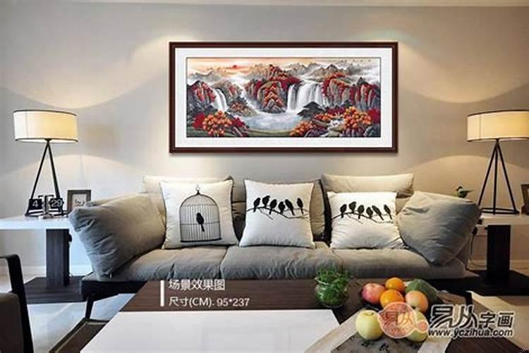 属狗家中适合挂什么画