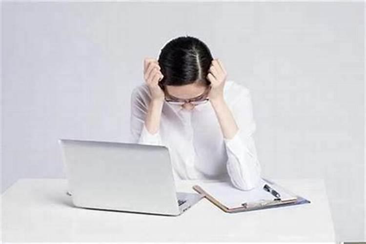 怎么安慰心情低落的老公