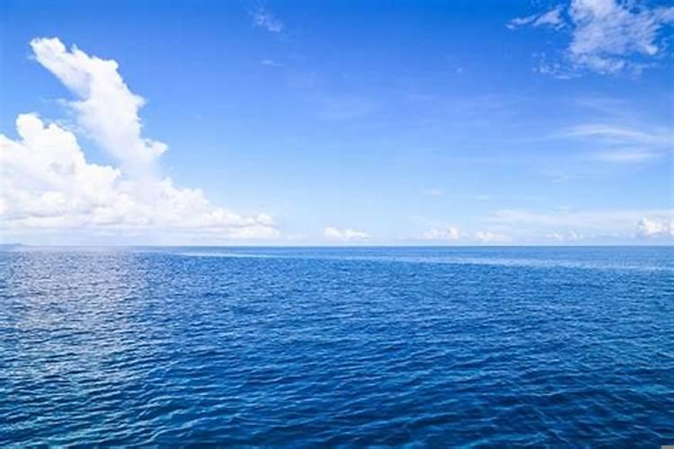 梦见水很深很害怕