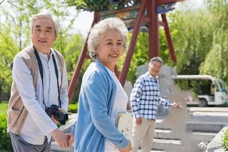 三十几岁丧偶的女人该如何选择