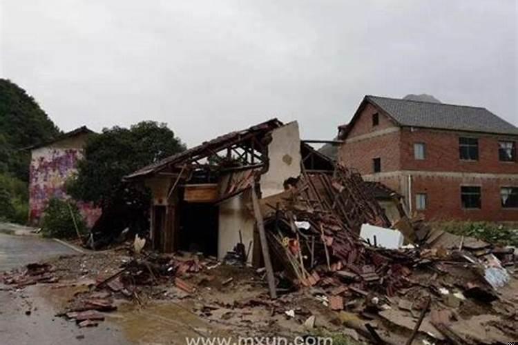 周公解梦梦见房子倒塌是什么意思