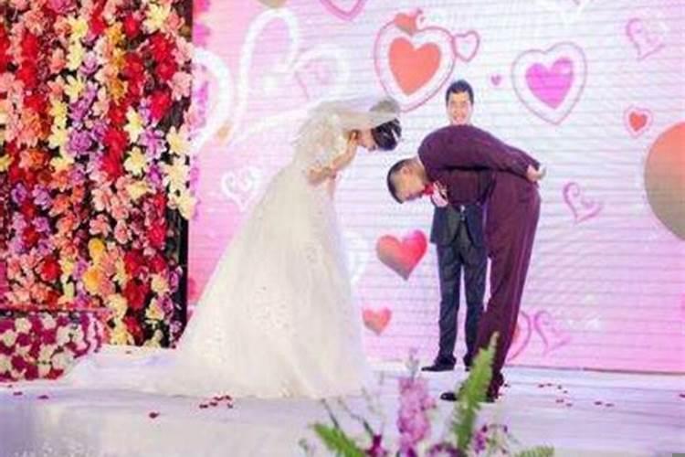 梦见自己和亲戚结婚了是什么征兆