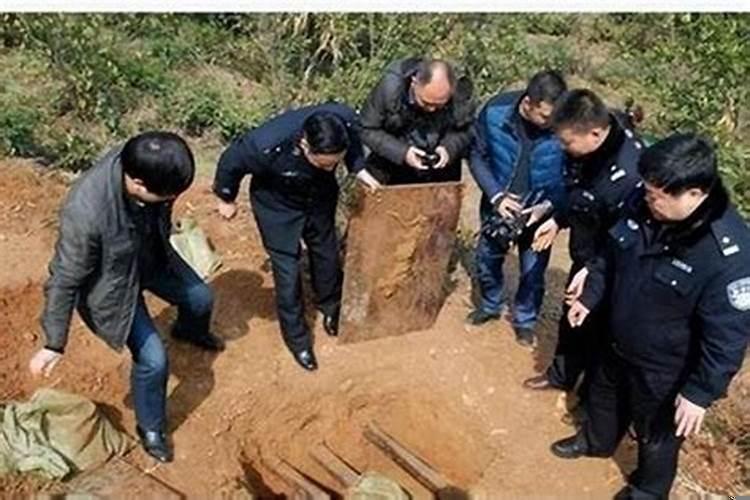 做梦别人盗墓是什么意思