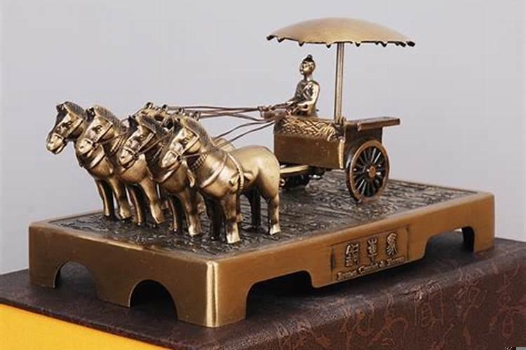 家中摆放铜马好不好