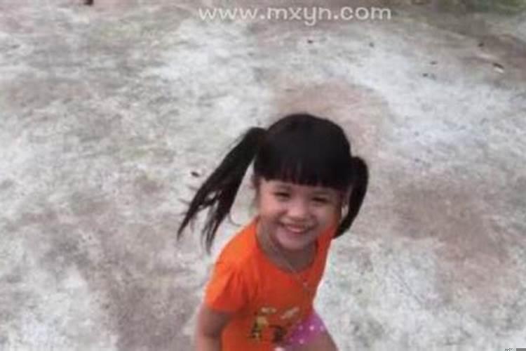 梦见小孩拉屎尿是什么意思