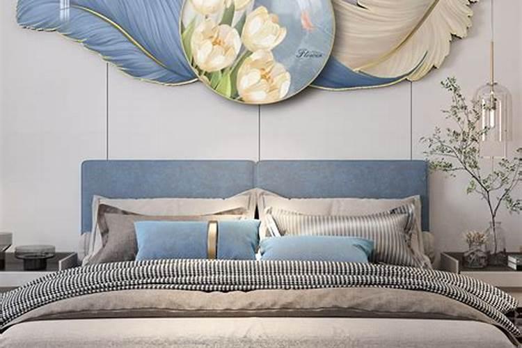 床头一般挂什么较好