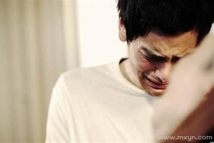 梦见死去的长辈自己大哭