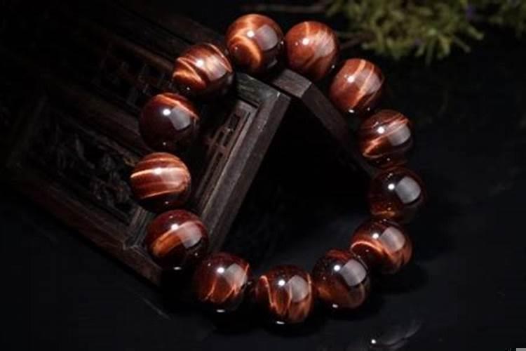 属鼠佩戴什么水晶手链好