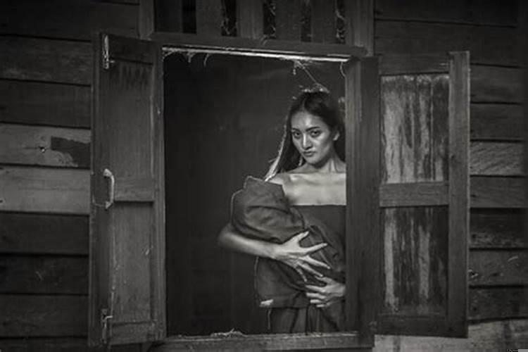 做梦见到女鬼是什么意思