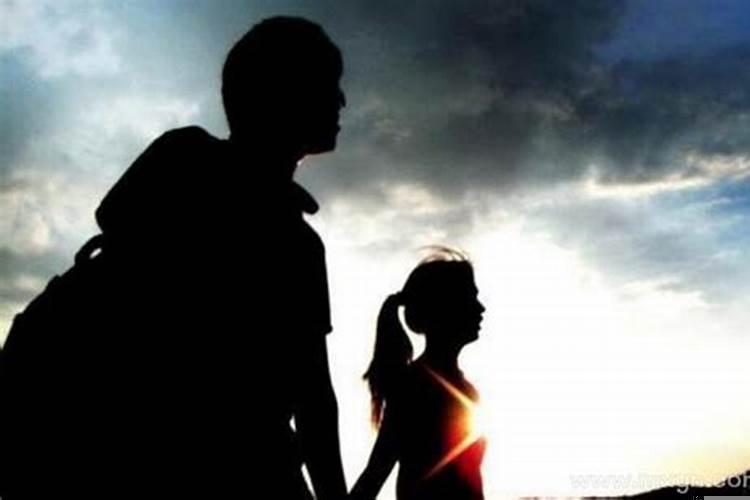 梦见和很多异性做受