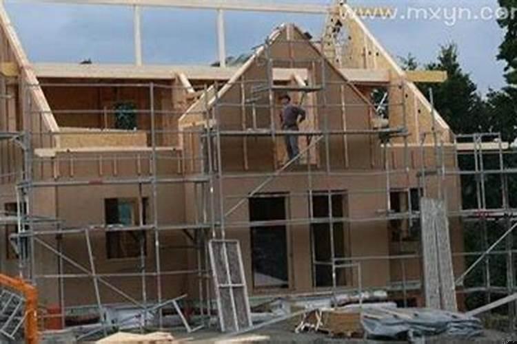 梦见家里造房子寓意着什么预兆