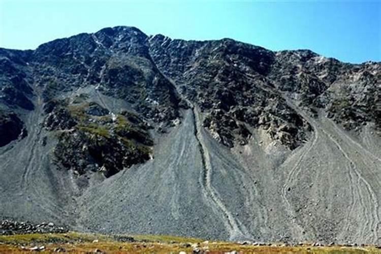 梦见看到山体垮塌什么预兆